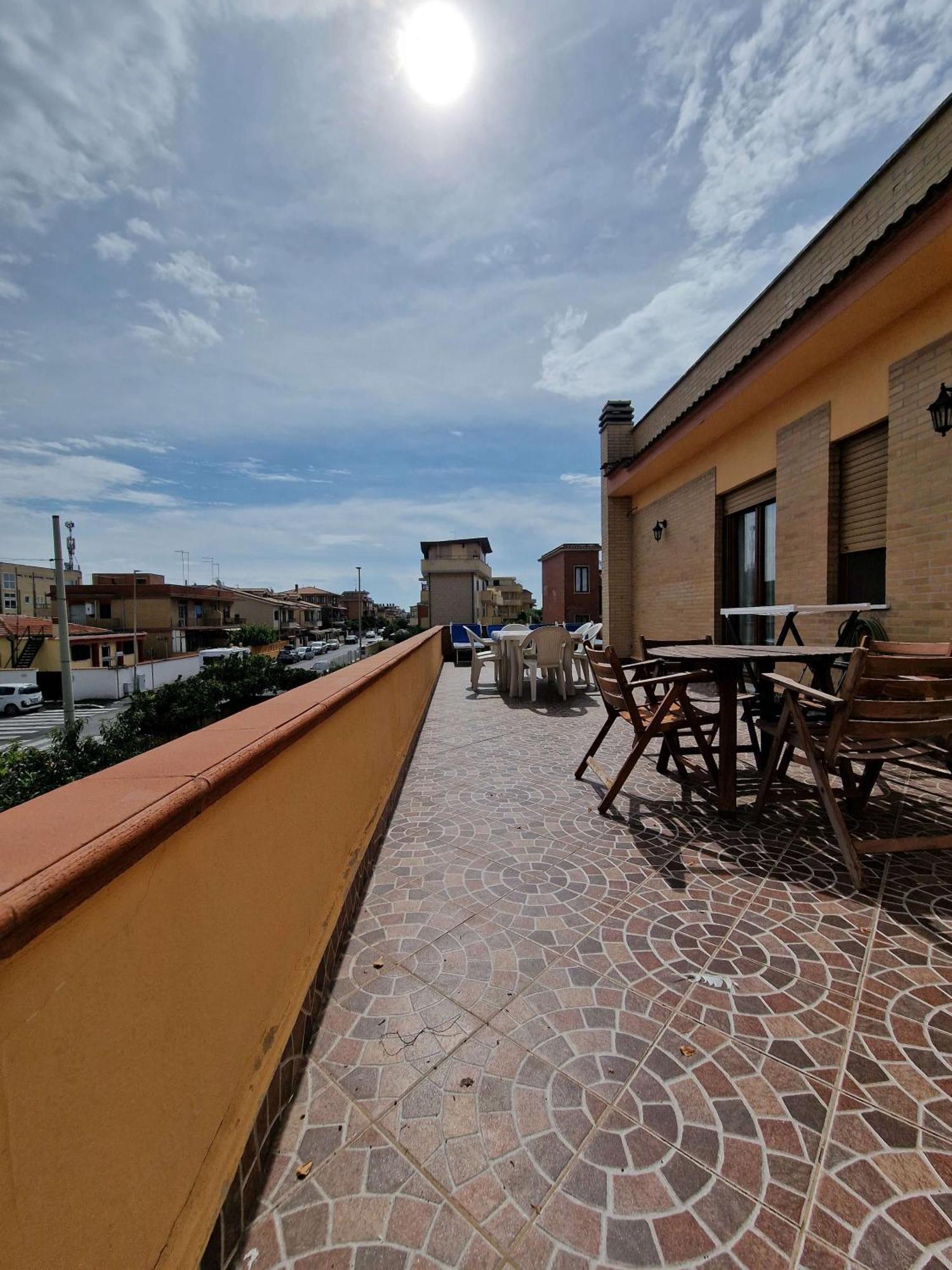 Appartamento Vista Mare House Fiumicino Esterno foto